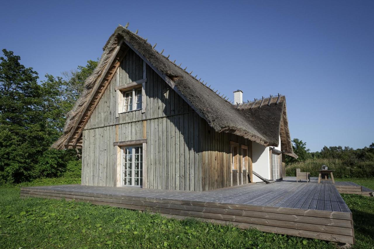 Villa Bumba Liigalaskma Екстериор снимка